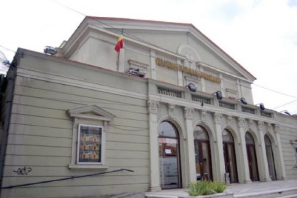 Actorii Teatrului de Stat au intrat în vacanţă